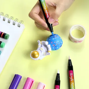 أقلام تلوين من الأكريليك متعدد الألوان مزودة بأشكال الطباشير المائية مخصصة من المصنع في الصين قلم تعليم مع فرشاة من الأكريليك للزجاج والصخور والسيراميك