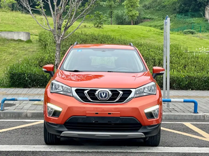 Changan CS15 2016 2017 2019 2021 Usado 5 Asientos 107 CV <span class=keywords><strong>SUV</strong></span> <span class=keywords><strong>Pequeño</strong></span> Volante a la Izquierda Gasolina <span class=keywords><strong>Mejor</strong></span> <span class=keywords><strong>SUV</strong></span> en Venta - Product Image 3