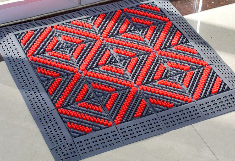 Three brush/Grey block with red brush