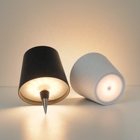 Lampe de table circulaire moderne en ABS Lampe de bouteille de vin vide réutilisable rechargeable et à intensité variable Conception simple