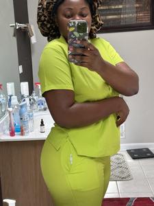 Los más vendidos uniformes médicos de enfermería Jogger Scrub Set Mujeres Hombres Hospital quirúrgico Venta al por mayor Personalizar asegurado para la compra de marzo - Product Image 5