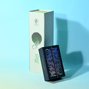 Cajas de Empaque de Lujo Personalizadas para <span class=keywords><strong>Productos</strong></span> Capilares con Ventana, Caja Deslizable de Satén para Extensiones de Cabello, Botellas de Aceite y Cepillos - Product Image 1