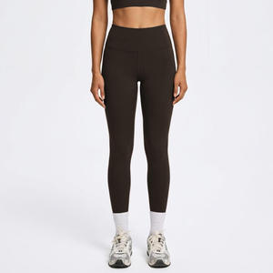 Leggings de yoga sans couture taille haute longueur intégrale noir uni pour femme – Pantalon de sport - Product Image 3