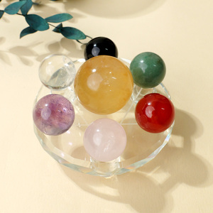 Boule <span class=keywords><strong>de</strong></span> <span class=keywords><strong>cristal</strong></span> artisanale <span class=keywords><strong>Sept</strong></span> Étoiles en gros avec base en verre transparent pour collection <span class=keywords><strong>de</strong></span> cristaux, ornement <span class=keywords><strong>de</strong></span> table, équilibrage énergétique - Product Image 1