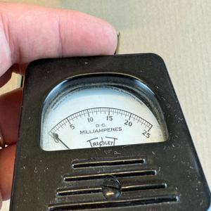 Nuovo Originale Disponibile Subito NOS NIB Misuratore di Corrente Vintage Triplett mA Misura 0-25 milliamperi Calibro 227-T - Product Image 5