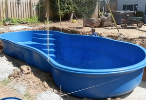 Piscina de Fibra de Vidrio FRP Moldeada a Medida, Piscina Familiar Prefabricada para Jardín Trasero, para Viviendas Residenciales - Product Image 2