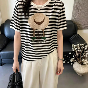 New <strong>Black</strong> <strong>and</strong> <strong>White</strong> <strong>Striped</strong> Knit T-Shirt for Women, Loose Slimming Breathable Versatile Short <strong>Sleeve</strong> <strong>Top</strong>, Casual Summer Tee - Product Image 4