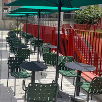 Tables et chaises 6 places en alliage d'aluminium, style nordique minimaliste, résistantes au soleil et aux intempéries, pour salons de thé et jardins