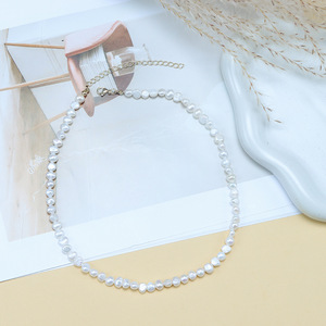 Collar de perlas blancas de agua dulce, forma ovalada irregular, regalo para mujer, joyería elegante de estilo clásico, origen Yiwu - Product Image 3