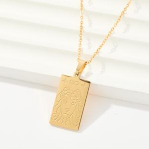 Großhandel Modische Trendige Hochwertige 18K Vergoldete Wasserdichte Schmuck Edelstahl Tarot-Karten Siegelanhänger Halskette - Product Image 5