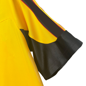 2025 alta calidad personalizable equipo deportes desgaste entrenamiento venta al por mayor Liverpooles y Madrid fútbol Jersey conjunto estilo - Product Image 3