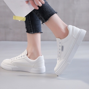 Summer New Korean Style White Sneakers, Versatile Mesh Sports Flats for Students - Product Image 3