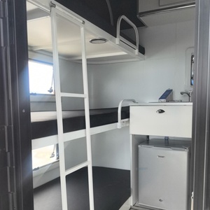 Semirremolque para 3 Caballos Estándar Australiano HERUI con Eje Doble y Frenos Eléctricos, Carga Útil Máxima de 4T, Nuevo Diseño, Remolque para Transporte de Caballos - Product Image 5