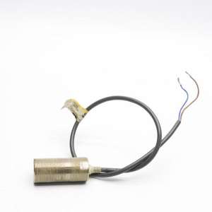 ตัวควบคุมการเขียนโปรแกรม PLC โดยเฉพาะระบบอัตโนมัติ E2E2-X10Y2-US 1.8A 24-240VAC unmp ใหม่ของแท้ - Product Image 1