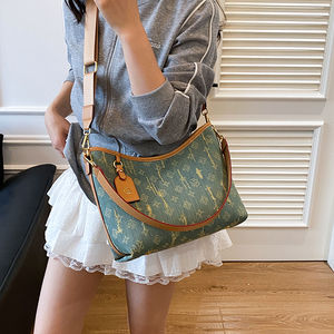 En 2025, una Nueva Tendencia en Bolsos Tote para Mujer: Bolsos Hechos de Material PU con Cierre de Cremallera y Estampados con Diseño de Mezclilla 6001 - Product Image 3