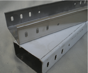 Bandeja de cable de acero galvanizado de 25-600mm personalizada para uso industrial - Product Image 6