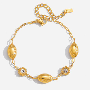 <b>Flower</b> Rhinestone <b>Bracelet</b> Zinc Alloy Gold Tone Oval Link Women's Jewelry Gift - Product Image 1