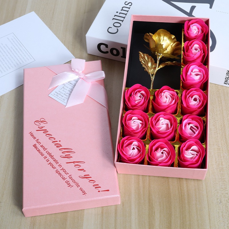 Boîte rose avec rose 24 carats 6#