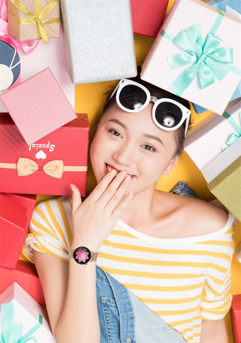 Hot Sell DT3 Mini Reloj Smart Watch with 1.19
