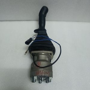 ชุดควบคุมแฮนด์ไฮดรอลิกฮุนได รุ่น 31M8-20010 สำหรับรถขุด 55 60 7 อะไหล่ - Product Image 4