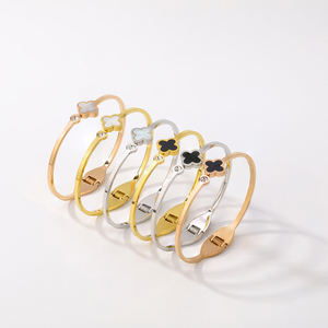 Pulsera de acero inoxidable personalizada de alta calidad, resistente al agua, oro/plata/Negro, trébol de cuatro hojas, pulsera de circón - Product Image 1