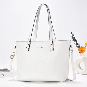 Sac fourre-tout noir en similicuir pour femme avec bandoulière amovible, sac à main classique décontracté pour usage quotidien, design durable à ouverture supérieure - Product Image 1