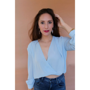 Collar con múltiples dijes de números, más colores disponibles - Product Image 1