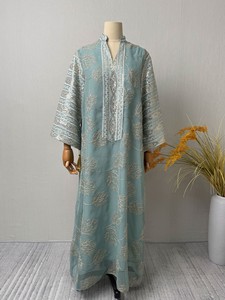 R-367 <span class=keywords><strong>Abaya</strong></span> Marocchina con Pizzo e Paillettes Ricamate Floreali per Donne Abbigliamento Tradizionale Islamico per Eid e Ramadan - Product Image 5