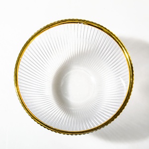 Assiettes de présentation rondes en verre côtelé avec bord doré Samyo Luxury Home Party Decoration, 13 pouces - Product Image 6
