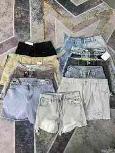 Shorts Oxford para Mujer al por Mayor, Varios Estilos, Estilo Spicy Girl, Casuales de Verano, Transpirables, con Flores Bordadas, Corte Regular, para Mujeres de Talla Grande - Product Image 2