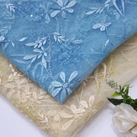 Tissu en dentelle polyester/métallique transparente perlée, brodé, tricoté, anti-bactérien, poids moyen, largeur 130 cm, accessoires