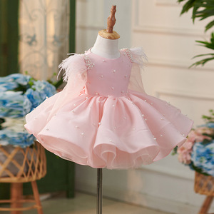 Outong Luxe Rose Perle Plume Princesse <span class=keywords><strong>Robe</strong></span> pour Filles Puffy Couches <span class=keywords><strong>Tulle</strong></span> <span class=keywords><strong>Robe</strong></span> Fête D'anniversaire Fleur Fille Outfit Vente en Gros - Product Image 2