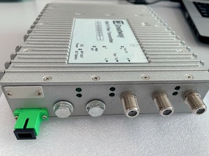 <span class=keywords><strong>Émetteur</strong></span> <span class=keywords><strong>TV</strong></span> numérique terrestre par fibre optique LNB Quattro, <span class=keywords><strong>antenne</strong></span> principale unique, option GPON pour récepteurs satellite - Product Image 3