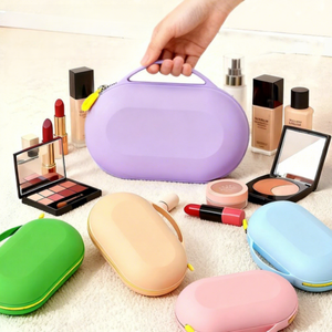 Sac de maquillage en silicone réutilisable personnalisé en usine, pochette de rangement portable pour voyage, sacs et étuis cosmétiques de beauté - Product Image 1