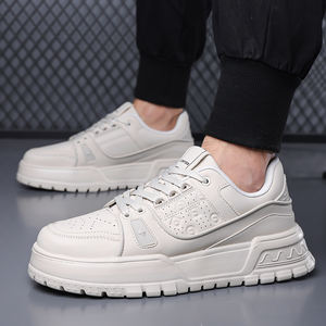 38-45 カスタム オールシーズン 新トレンド 多用途 スケートボードシューズ ブラック キャメル メンズ カジュアル ウォーキング ファッション 厚底シューズ - Product Image 1