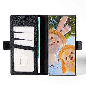 เคสใส่บัตรหนังแท้ดีไซน์ล่าสุด พร้อมฟิล์มกันรอยหน้าจอ สำหรับ Z Fold ผลิตจากโรงงาน OEM - Product Image 4