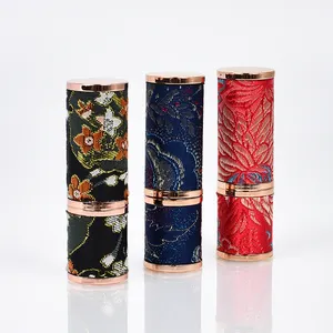 Batom estilo chinês de cetim de seda, tubo mini glaze labial bolttle 3.8g, bálsamo labial vazio, tubos de luxo, recipiente cosmético