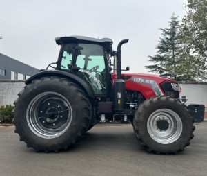 Trattore Agricolo 4x4 da 240 CV per Lavori Forestali Pesanti e Falciatrice per Prati - Product Image 4
