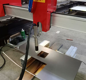 เครื่องตัดพลาสม่า CNC แบบแกนทรีขนาดเล็กพกพาได้ ความแม่นยำสูง ยอดขายดี พร้อมระบบขับเคลื่อนด้วยมอเตอร์สเต็ปเปอร์ - Product Image 5