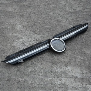 สำหรับ Volkswagen Golf 8 ปี 2021-2024 อุปกรณ์ตกแต่งภายนอกรถยนต์ กระจังหน้าแบบ LED พร้อมตราสัญลักษณ์ LED ชุดแต่งกันชนหน้า - Product Image 6