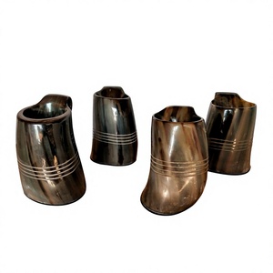 Mug en corne de buffle Viking noir avec poignée pour bière, vin, hydromel, bière artisanale, verre à boire, chopes, bar et vin - Product Image 5