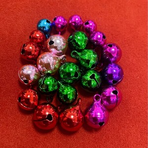Campanas de metal coloridas de 14mm, 18mm, 22mm, cobre galvanizado para hacer pulseras, accesorios de joyería, formas mixtas, patrón redondo - Product Image 2