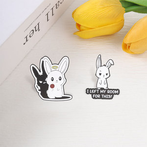 Broche en émail de dessin animé Lapin Double Personnalité Ange-Démon, motif 'J'ai quitté ma chambre pour ça', mignon lapin anime en colère, bijou de revers - Product Image 3