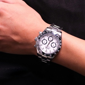 Montre-bracelet Seiko étanche noire et blanche à faible MOQ, montre à quartz pour homme avec bracelet en acier, style mode et affaires - Product Image 2