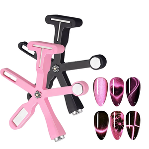 Amour coeur motif Double aimant à ongles en plastique 6in1 effet oeil de chat demi-lune <span class=keywords><strong>marguerite</strong></span> fleur français UV Attraction <span class=keywords><strong>manucure</strong></span> 1 pièces - Product Image 3
