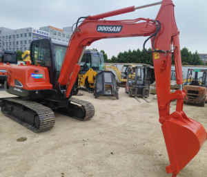 Escavatore DOOSAN DX55-9C Usato in Buone Condizioni, Mini Escavatore di Seconda Mano da 5,5t, Macchina da Costruzione Usata - Product Image 4