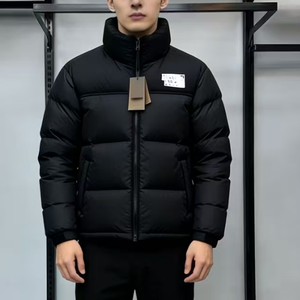 Chaleco acolchado prémium para hombre, diseño OEM personalizado de <span class=keywords><strong>The</strong></span> Jacket For <span class=keywords><strong>North</strong></span> City, ligero, <span class=keywords><strong>sin</strong></span> <span class=keywords><strong>mangas</strong></span>, para invierno, cálido, con superficie lisa. - Product Image 5