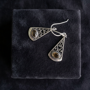 Pendientes Colgantes de Plata de Ley Hechos a Mano con Piedras Preciosas para Compromisos, Bodas y Fiestas H.A. Gemas al por Mayor de Alta Calidad - Product Image 3
