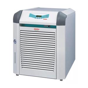 Enfriadores de Recirculación Julabo FLW1703 para Instalación Debajo de un Banco de Laboratorio (Contáctenos para Obtener la Mejor Cotización) - Product Image 2