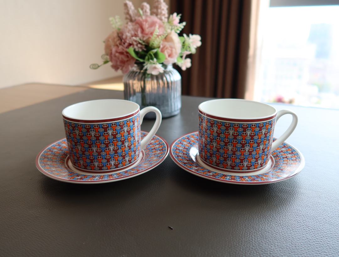 double cup and saucers